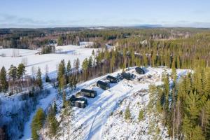 Himoskuutio 6 inc outdoor jacuzzi