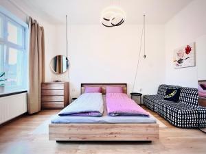 Sunny City - Apartment in SPA Zone with Private Garage