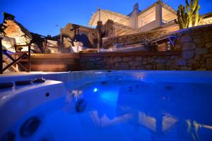 Villa Princess 5 4Bed with Small Tub Panormos Beach