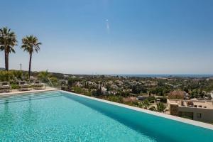 Villa Anamaya 1 - Elegant 5-Bedroom Villa in Marbella