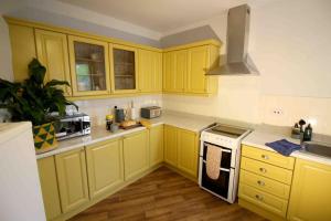 The Tree House, quiet neighbourhood