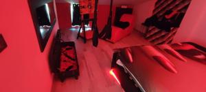 Gîte Ange ou Démon, jacuzzi, sauna, love room, location à la journée