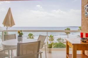 EUREKA Sea Views & Comfort