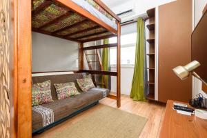 Loft entre Copacabana e Ipanema em frente ao metrô