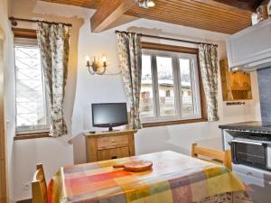 Appartement 2 pièces avec Wi-Fi et parking à Saint-Chaffrey - FR-1-762-22