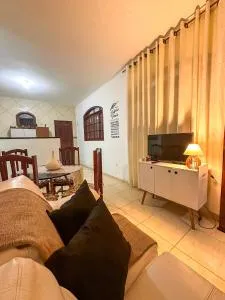 Prainha de Mambucaba, próxima do mar - 塔里图巴