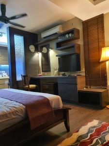 Guest StudioSuite Condominum Near Batu Caves