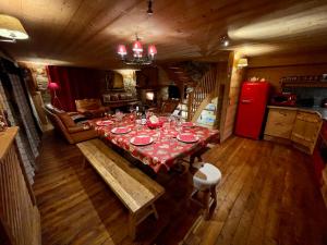 Chalet 1728 - La Reculaz - 2 minutes from Val Disere by free shuttle bus