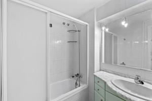 Apartamento Gemelos 15 9 by Gestaltur