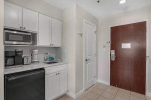 "Wine Down" - Gorgeous 2-bdrm Lockout in Sandestin