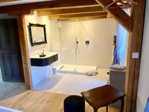 Appartements Le Gite de la Grange : photos des chambres
