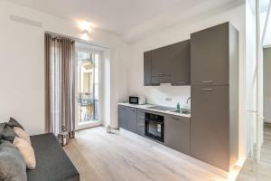 Vatican Portrait Suites