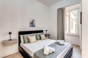 Vatican Portrait Suites