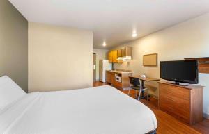 Extended Stay AmericaSuites - Akron - South