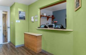 Extended Stay AmericaSuites - Kalamazoo - West