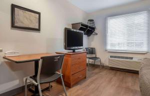 Extended Stay AmericaSuites - Tallahassee - East