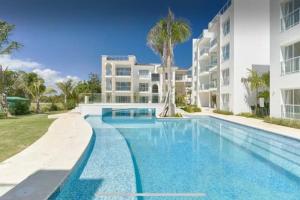 Ocean View Penthouse at Hard Rock by Unwind Properties