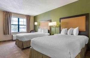 Studio with 2 Double Beds - Non-Smoking room in Extended Stay America Suites - Chicago - Hanover Park