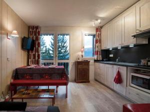 Appartement Courchevel 1550, 2 pièces, 4 personnes - FR-1-575-117