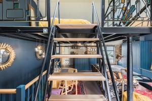 Pittville Loft Apartment - Central Cheltenham Highly Rated with Free Parking
