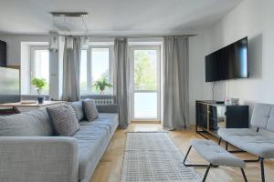 Palace View near Złote Tarasy Apartment in City Center