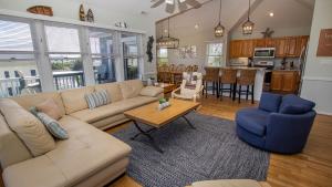 Semi-Oceanfront, 6 BRs, Priv Pool, H Tub, Rec Rm, OS6B, Seashell