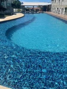 Mar e sol residencial 2 quartos com ar condicionado,500 metros da praia de Jacumã