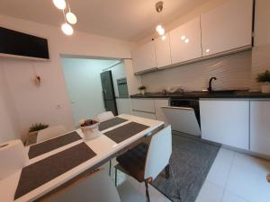 Vila Vati - Arena Pitesti