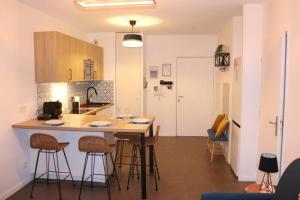 Appartements Les cedres -Tram A 50 metres, Bordeaux a 5 minutes, parking : photos des chambres