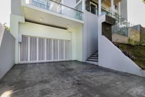 Villa DagoResor Kanata 7BR 45peop Private Infinity Pool & Roof Garden