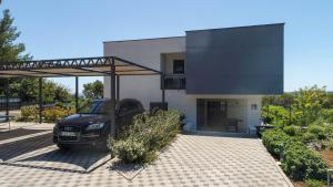 Holiday Villa Olive Tree