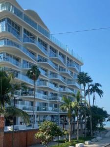 Apartamento en Bucerías frente al mar, condominio Tayau