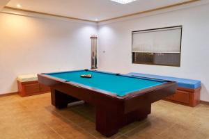 Spacious 6BR Family House in Tagaytay