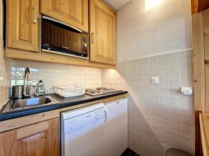 2 pièces ski aux pieds, balcon sud, Val dIsère - FR-1-518-150