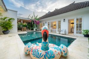 Cozy & Charming Canggu 4BR Luxury Villa