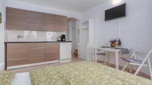 Apartment Karabaic by El-Pi Tours