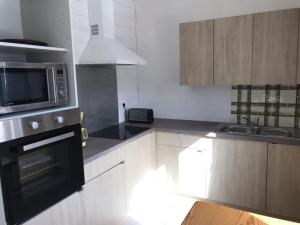 Appartements appartement 6 places station super besse : photos des chambres