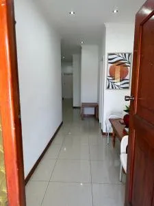 MELJAA STAR Guesthouse - Blomtuin