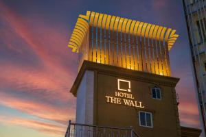Jecheon The Wall Hotel