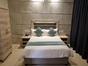 Bayside Hotel 116 West Street