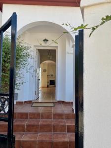 LADERA DEL MAR II, CASA 14 MENYBER