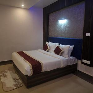 Aarunya Hotel And Resort