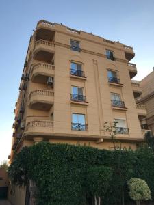 Choueifat - Katameya heights 5th settlement, 3 double bedrooms entire apartment