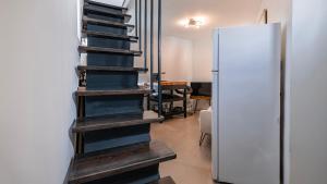 Estrela Escape Studios 1 by LovelyStay