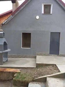 Căbănuța Oana - Вулкан