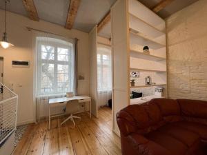 Dziewiątka na Starówce by Rentoom