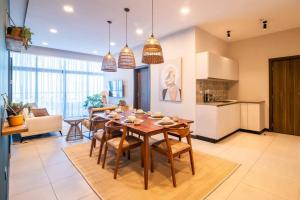 SkyNest by Merlion - 14th Floor - Urban Luxury - Self Check-in