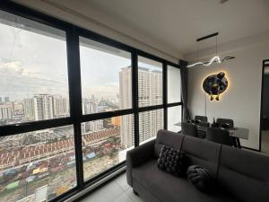 New Brand KTV SET, Netflix, 3 Queen Bed High Floor