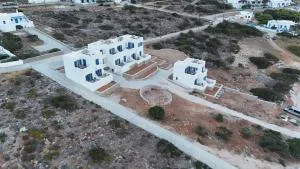 COSMOS Studios Iraklia - 斯希努萨岛