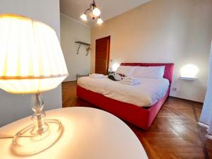 sky apartment a due passi dalla stazione